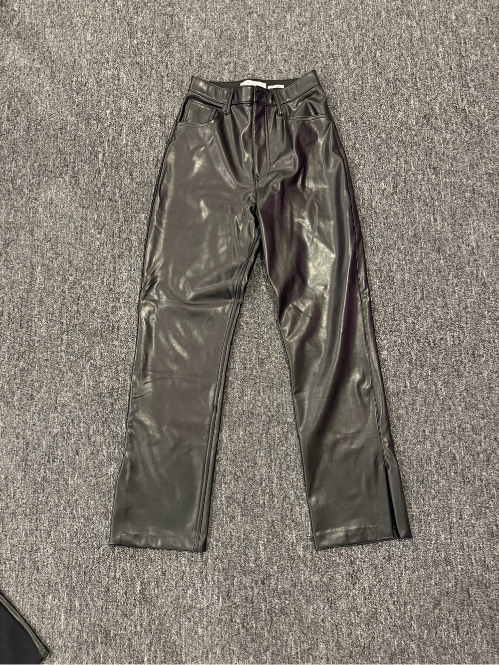 Abercrombie Vegan Leather 90s Straight Ultra High Rise Pants Size 26